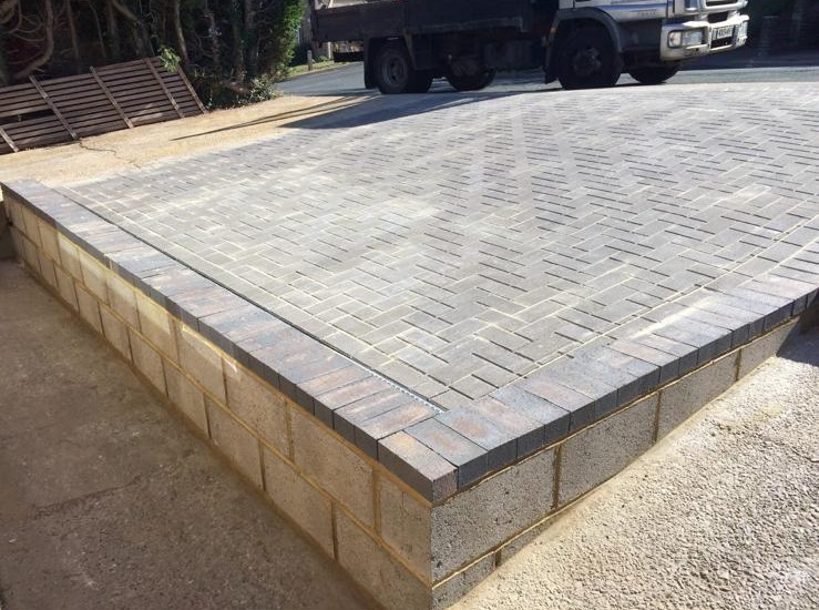 Herringbone block paved driveway with charcoal edging in Kent
